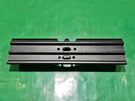 PC120-5/700 Triple Grouser track shoe Pitch