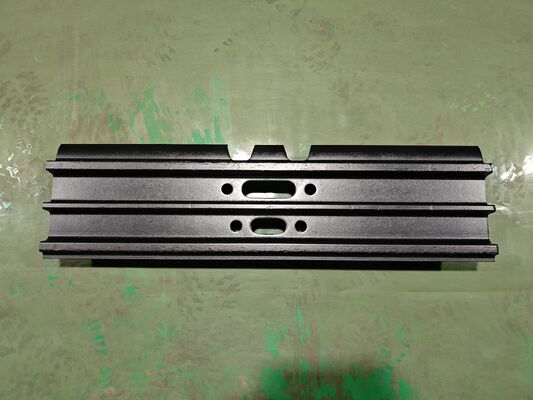  320 Track Shoe-800mm Triple Grouser track shoe Pitch