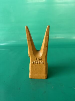 Wear Parts 1U3252WTL Excavator Bucket Teeth Rock Tooth Dirt Tractor Teeth/Tooth for Backhoe Loader J250 Excavator