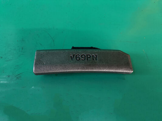 Excavator Spare Parts Bucket Teeth Accessories Adapter Lock Pin V69PN