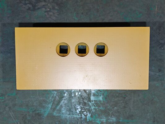 1U0761Mtb Cat Style Bolt On End Cutting Edge for Loader