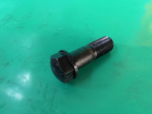 M30X2X90 excavator track bolt / TBM30X2X90 track bolt