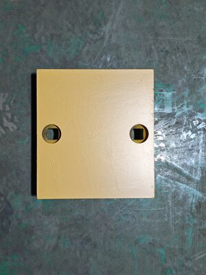 1324715B Cat Style Bolt on Cutting Edges for Loader