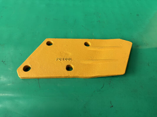 205-70-74180L PC200 Left Hand Sidecutter