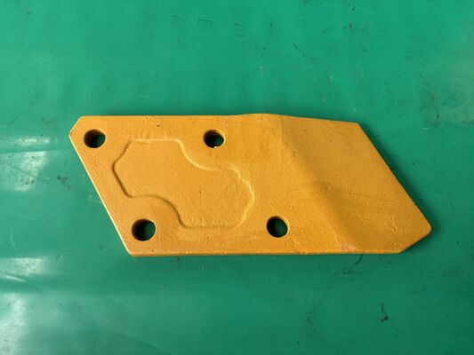 205-70-74180L PC200 Left Hand Sidecutter