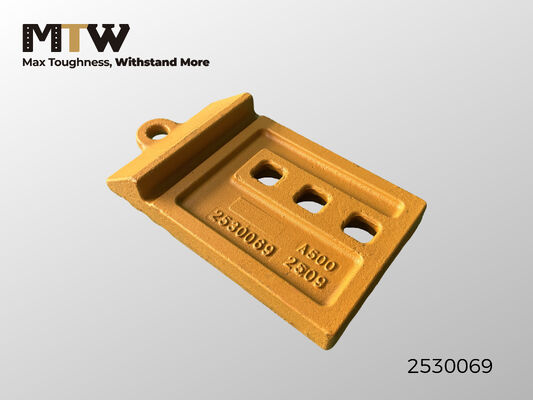 2530069 Cast Half Arrow Cutting Edge Loader Wear Part 31KG